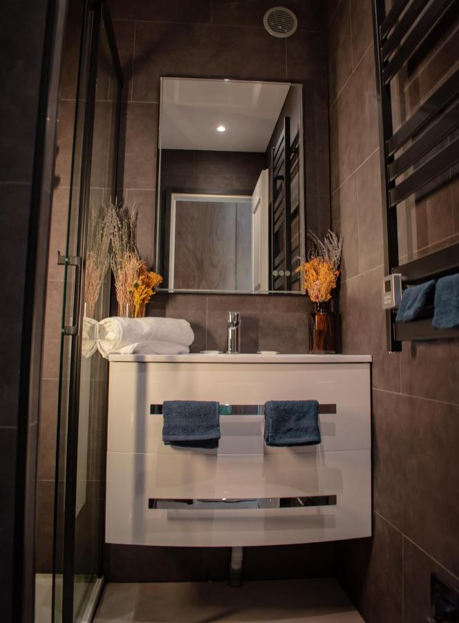 Escale Royale Frejus Hotel Bagian luar foto