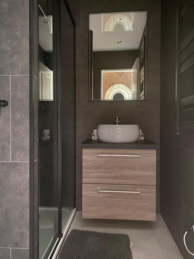 Escale Royale Frejus Hotel Bagian luar foto